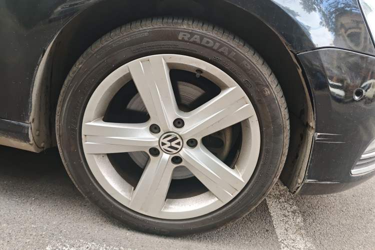 Used Volkswagen Magotan 2015 2.0 TSI Prestige Model
