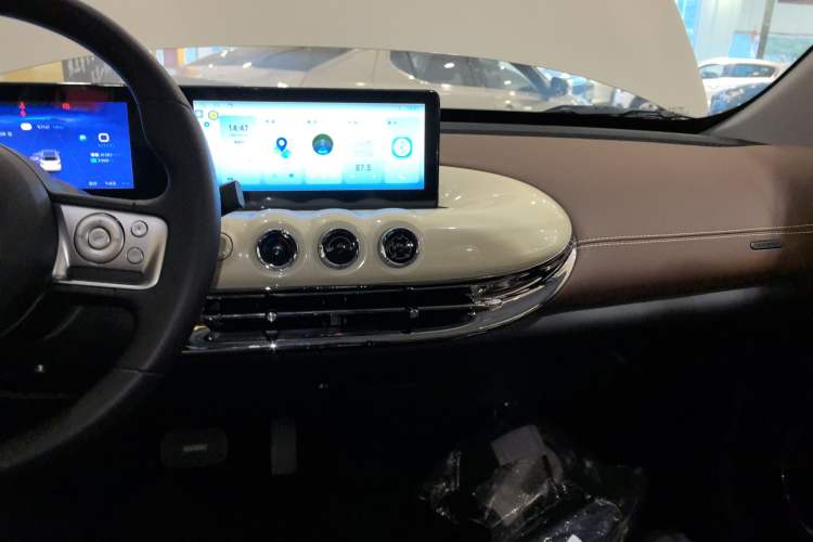 Used Wuling Bingo 2024 333 km Enjoyment Version
