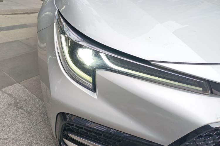 Used Toyota Levin 2021 Dual-Motor 1.8H E-CVT Sport Edition
