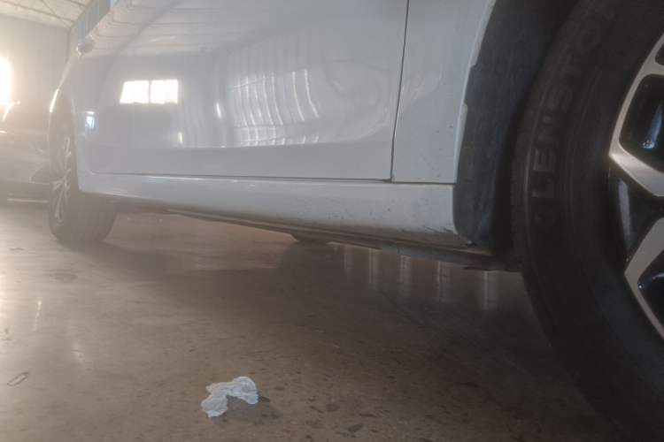 Used Roewe i6 MAX New Energy 2022 EV 600 Grand Touring Edition with Skyroof
