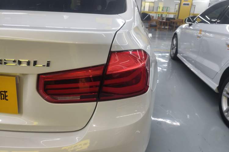 Used BMW 3 Series 2018 320Li Fashion Model
