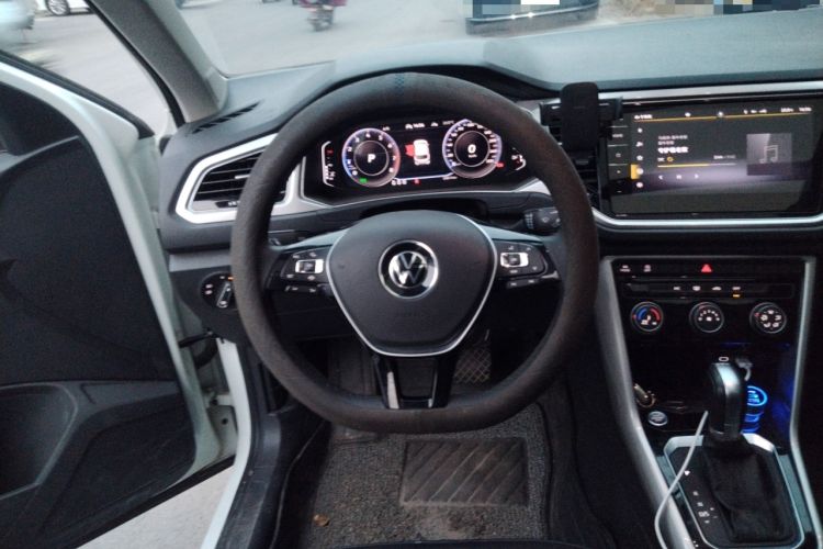 Used Volkswagen T-ROC 2022 280TSI DSG Two-Wheel Drive Elite PLUS