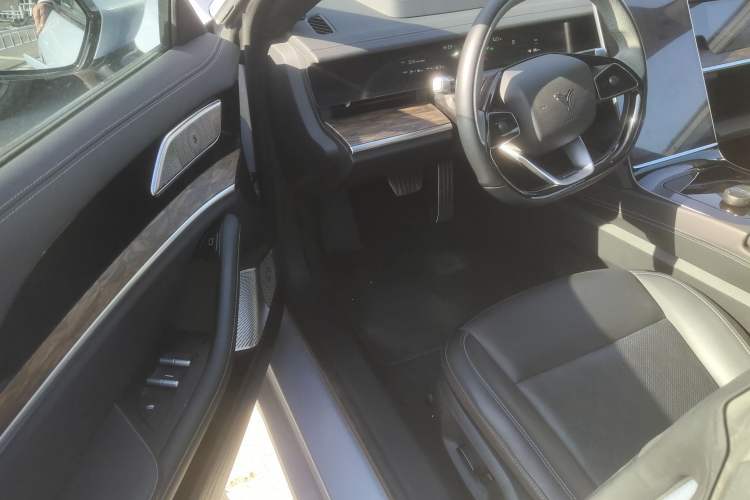 Used NETA S 2023 All-Electric 520 km Range Rear-Drive Version