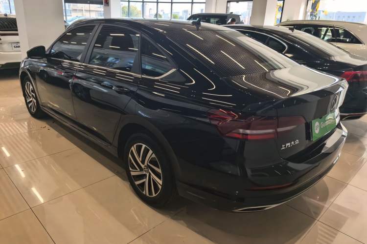 Used Volkswagen Lavida 2022 1.5L Automatic Comfort Edition