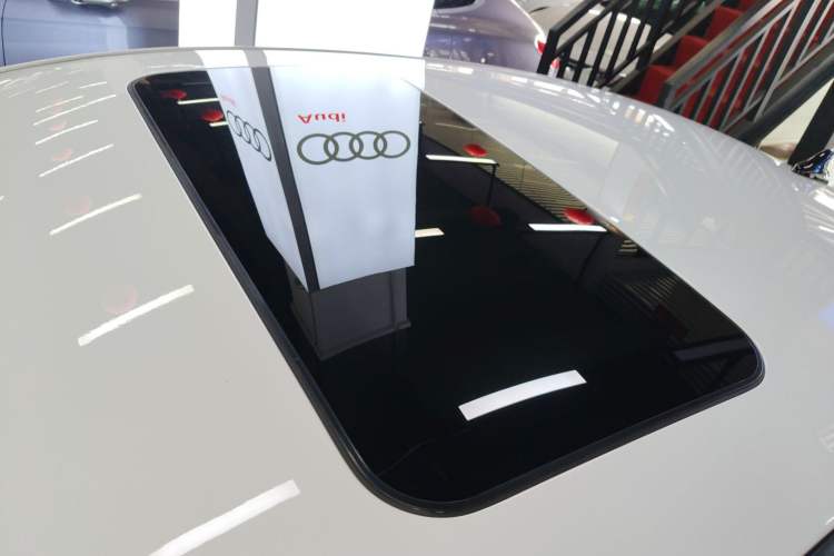 Used Hyundai Elantra 2022 1.5L CVT LUX Prestige Edition
