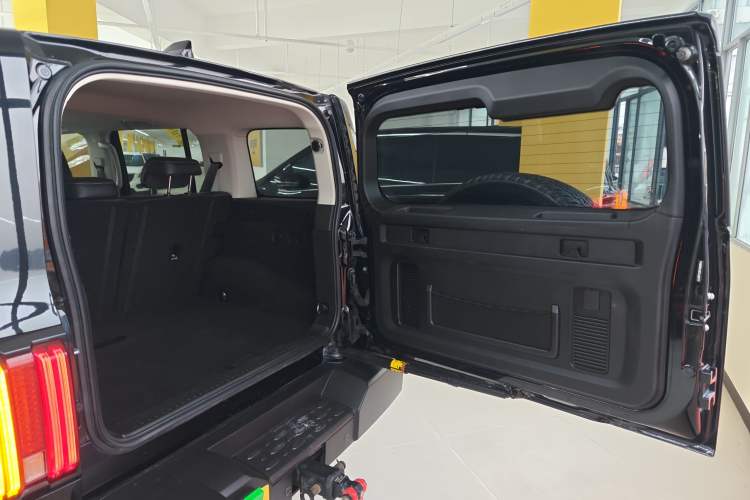 Used Tank 300 2023 City Edition 2.0T—Stylish as Ever
