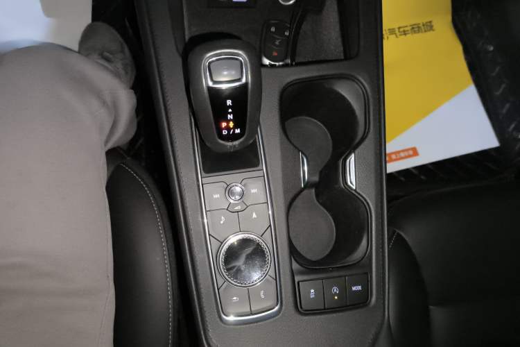 Used Cadillac XT4 2018 28T Two-Wheel Drive Leading Version