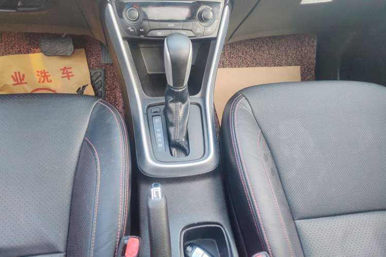 Used Suzuki S-Cross 2014 1.6L CVT Two-Wheel Drive Elite Version