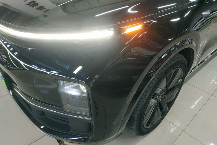 Used Li Auto L9 2022 Max model