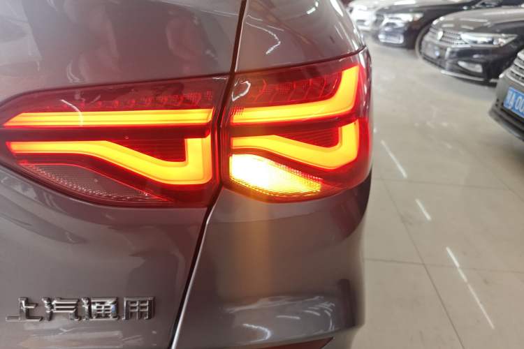 Used Chevrolet Monza 2022 320 Automatic Enjoyment Sunroof Version
