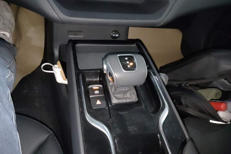 Used Hongqi E-QM5 2024 560km PLUS
