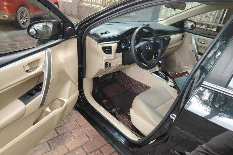 Used Toyota Corolla 2014 1.6L CVT GL
