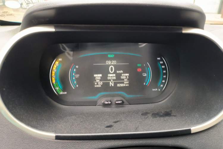 Used Chery Little Ant 2021 200 000-Yuan Ant Fan Edition Talent Version NMC Battery 408 km续航
