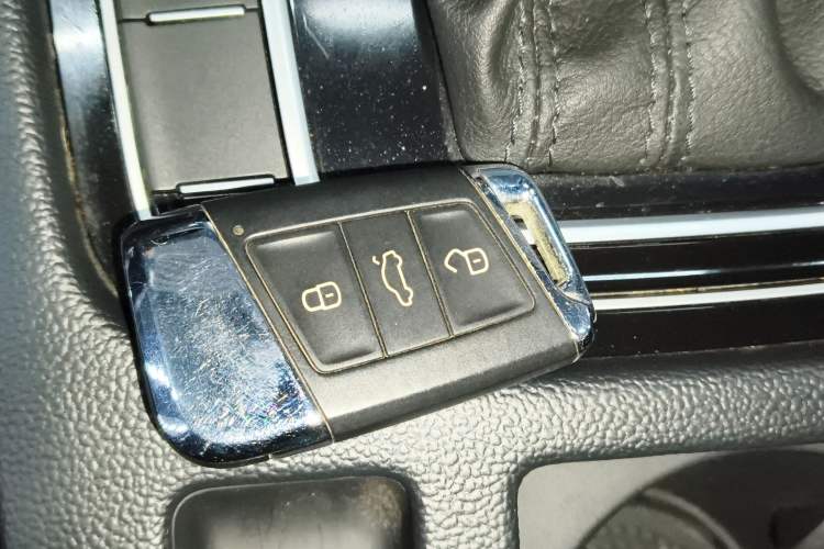 Used Volkswagen Magotan 2018 330TSI DSG Advanced Model
