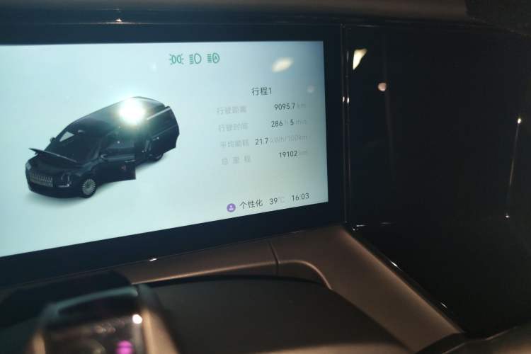 Used Zeekr 009 2024 7-Seater Walk-Through Version Four-Wheel Drive 108 kWh
