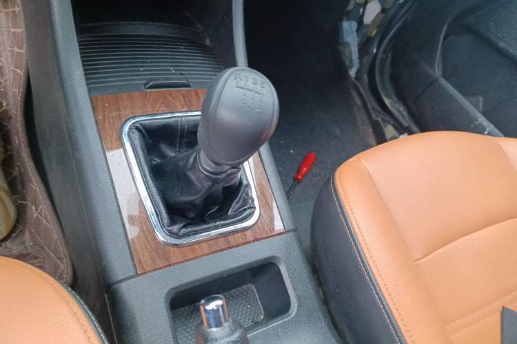 Used BAIC Weiwang S50 2016 1.5T Manual Joyful Elite Edition