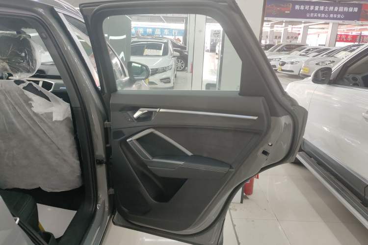 Used Audi Q3 2024 35 TFSI Advanced Style Edition
