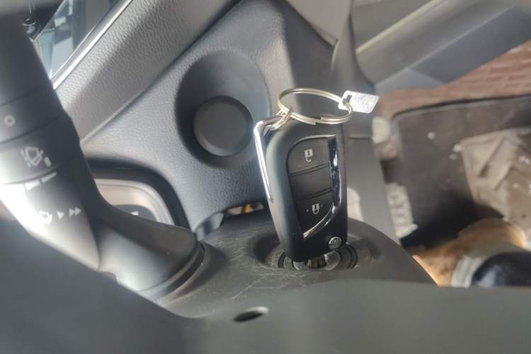 Used Toyota FRONTLANDER 2023 2.0L CVT Elite Edition
