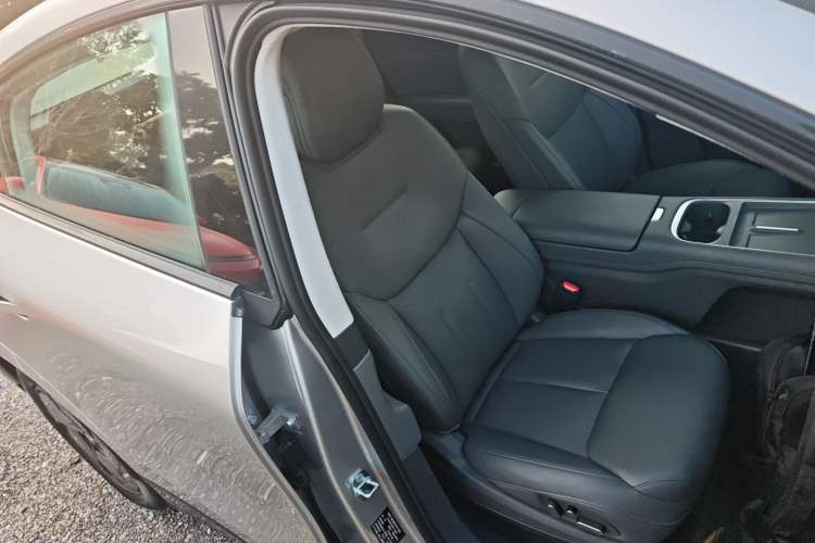 Used XPeng G6 2025 625 Long-Range Max Flagship Edition
