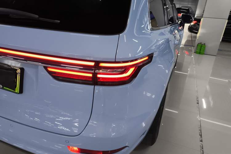 Used Li Auto ONE 2020 Extended-Range 6-Seater Version
