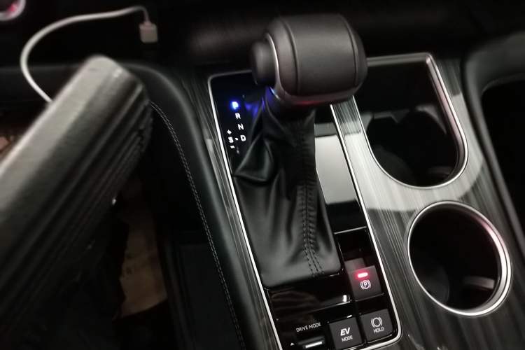 Used Toyota Sienna 2024 2.5L Hybrid Four-Wheel Drive Prestige Edition
