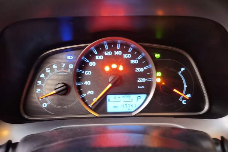 Used Toyota RAV4 2019 2.0L CVT Two-Wheel Drive Pioneer Edition China V Standard
