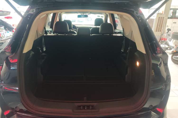 Used Dongfeng Fengon 580 2017 1.8L Manual Comfort Model
