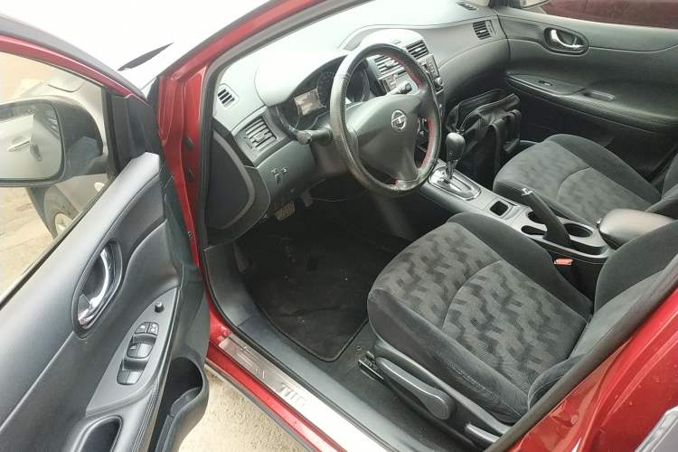 Used Nissan Tiida 2014 1.6L CVT Comfort Model
