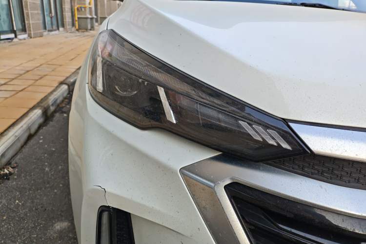 Used BAIC Beijing X3 2019 1.5T CVT Glory Edition