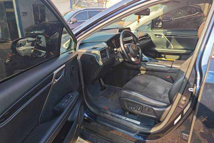 Used Lexus RX 2020 300 Two-Wheel Drive Elite Edition China VI Standard
