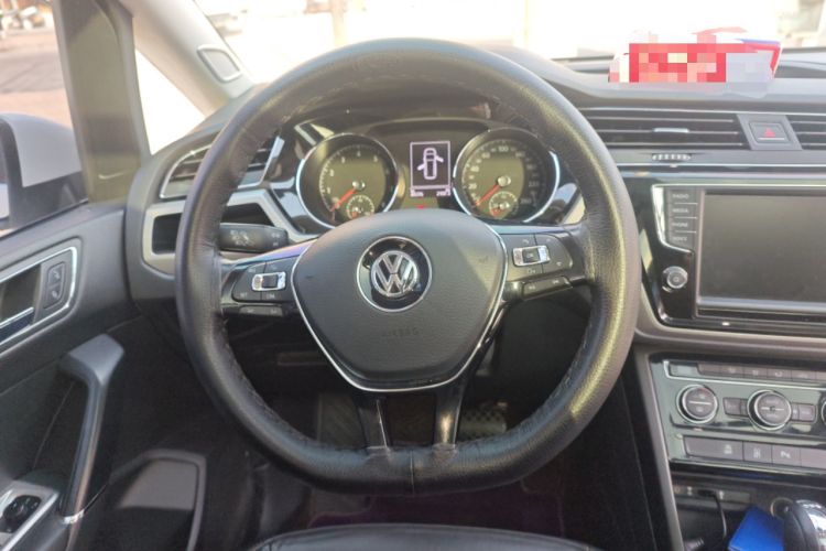 Used Volkswagen Touran 2018 Volkswagen Touran L 280TSI DSG Boundary Edition 6-Seater China VI Standard