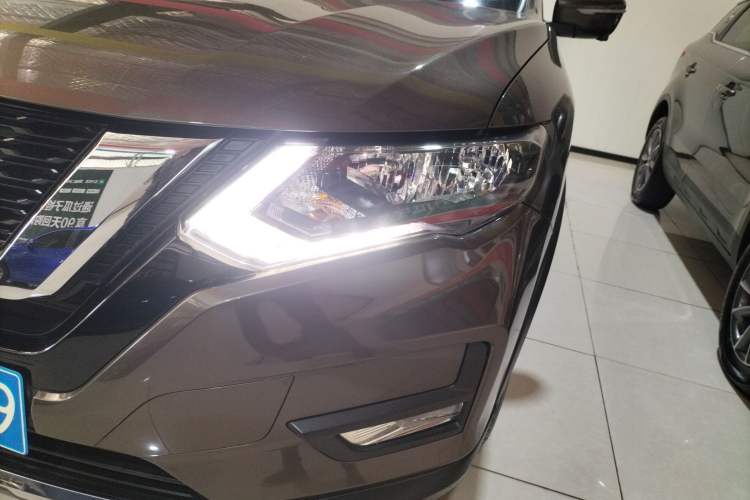 Used Nissan X-Trail 2019 2.0L CVT Smart Connect Comfort Edition 2WD