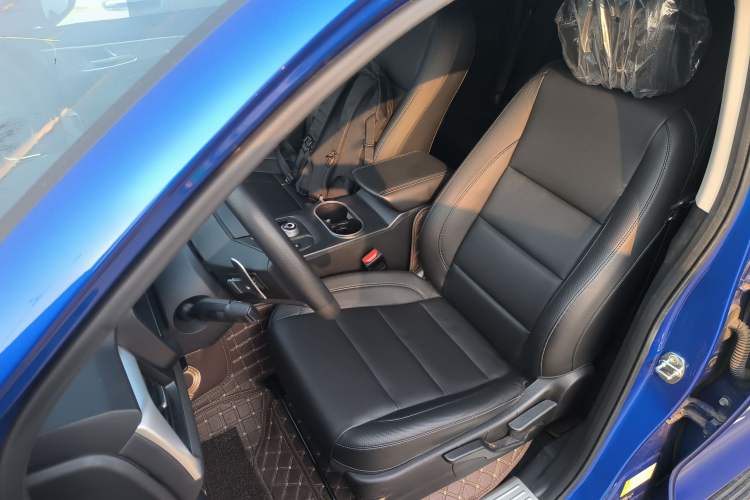 Used Great Wall Poer 2021 2.0T Commercial Version Automatic Diesel 4x4 Elite Long-Box GW4D20M
