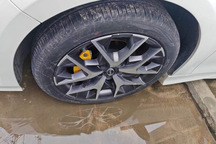 Used GAC Trumpchi EMPOW 2021 270T DCT J16 Version
