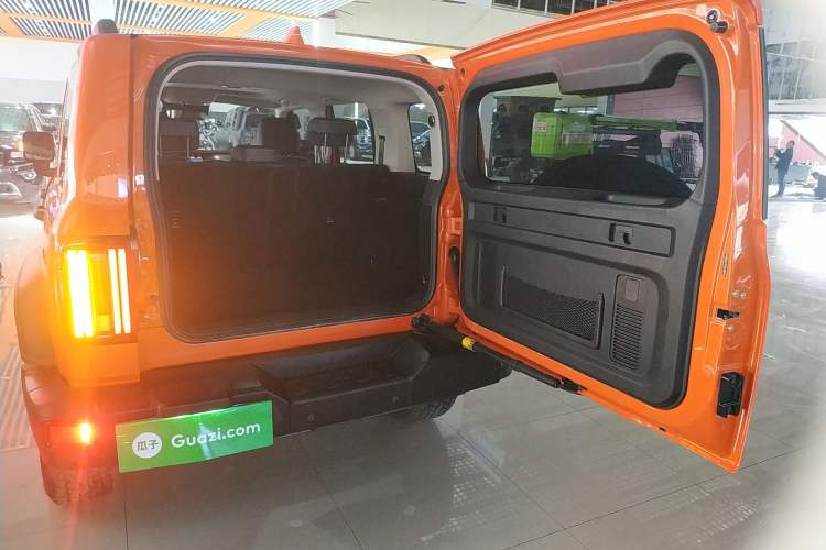 Used Tank 300 2023 Off-Road Edition 2.0T Challenger
