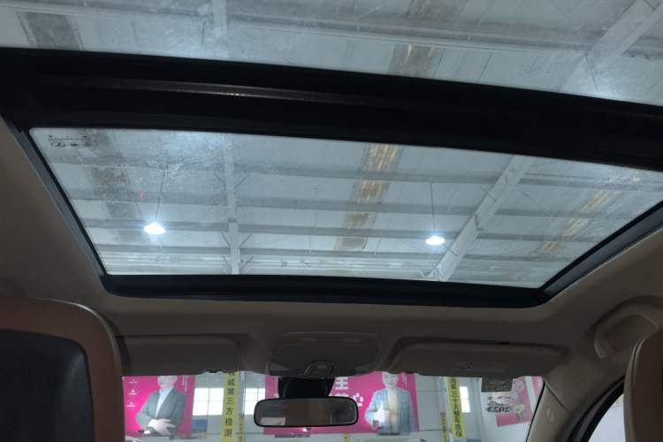 Used Soueast DX7 2017 1.5T Automatic Luxury Model
