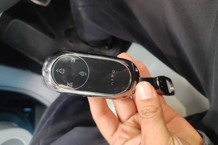 Used Hima AITO M9 2024 Range-Extended Ultra Version 42 kWh 6-Seater Model
