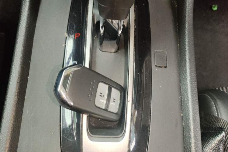 Used Honda Jade 2014 1.8L Automatic Comfort Elite Version 5 Seats
