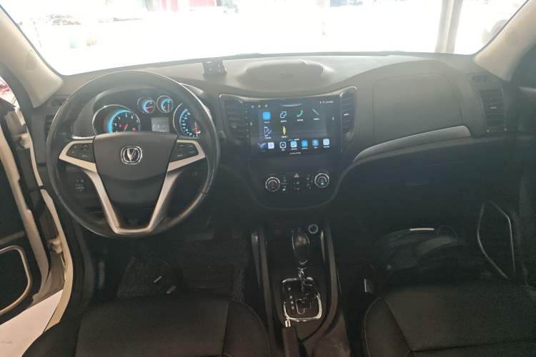 Used Changan CS35 2014 1.6L Automatic Luxury Model China IV Standard
