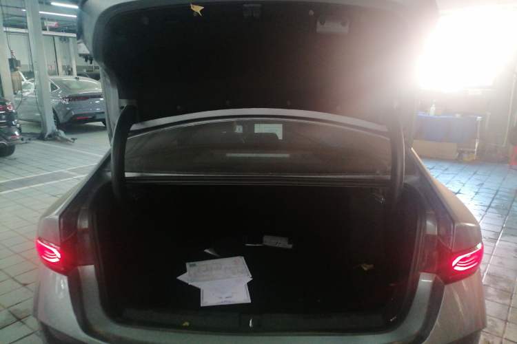 Used BYD Qin PLUS 2025 DM-i Smart Drive 120KM Superior Model