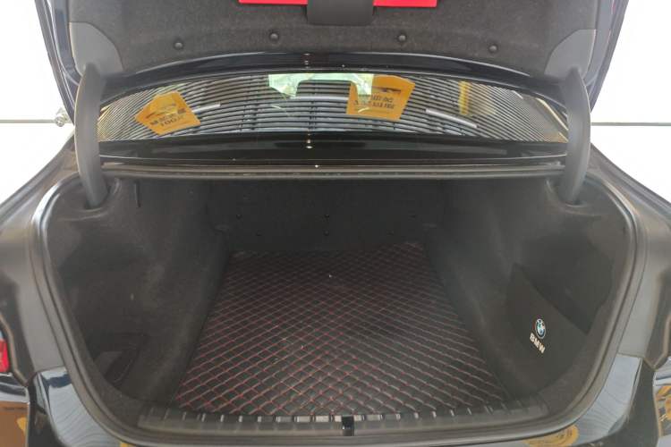 Used BMW 5 Series 2022 Restyled 525Li M Sport Package
