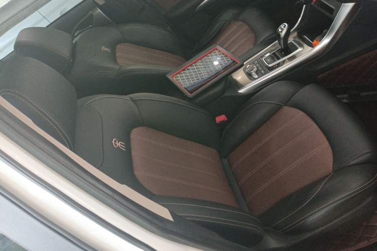 Used BYD Song New Energy 2017 Song DM 1.5TID All-Wheel Drive Prestige Model
