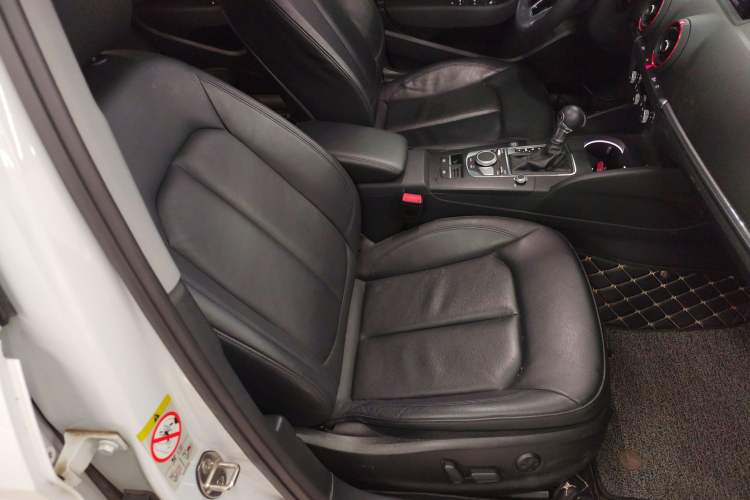 Used Audi A3 2020 Limousine 35 TFSI Style Edition China VI Emission Standard