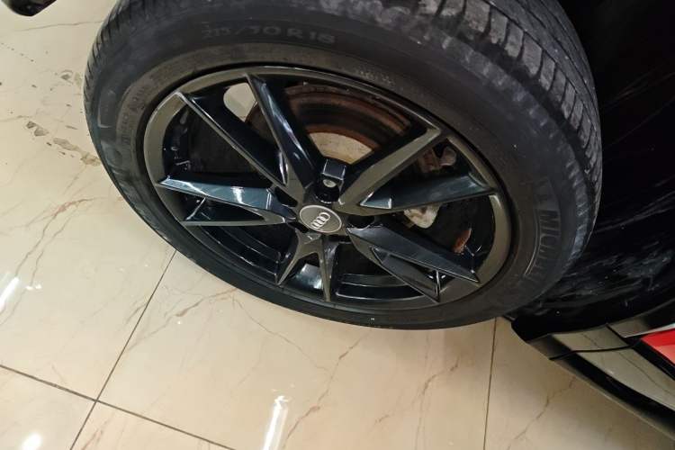 Used Audi Q2L 2018 35 TFSI Launch Exclusive Edition China V