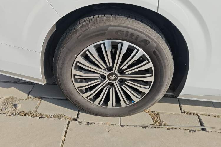 Used BYD Xia 2025 DM-i 1.5T 100km Supreme Edition