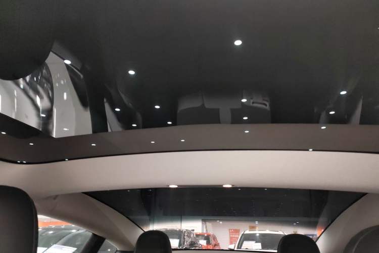 Used Tesla Model 3 2022 Rear-Wheel-Drive Version
