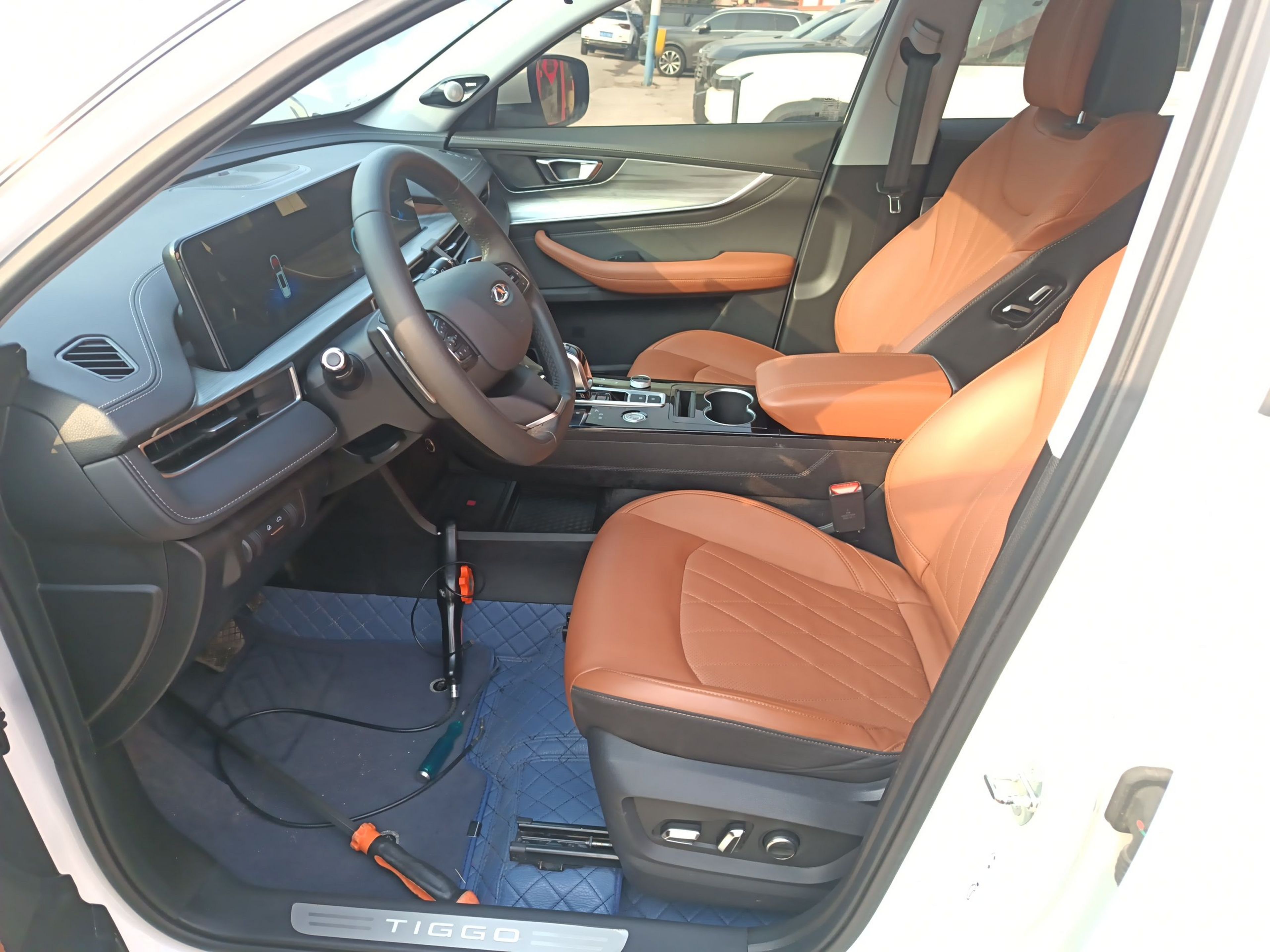 Переднее сиденье в автомобиле