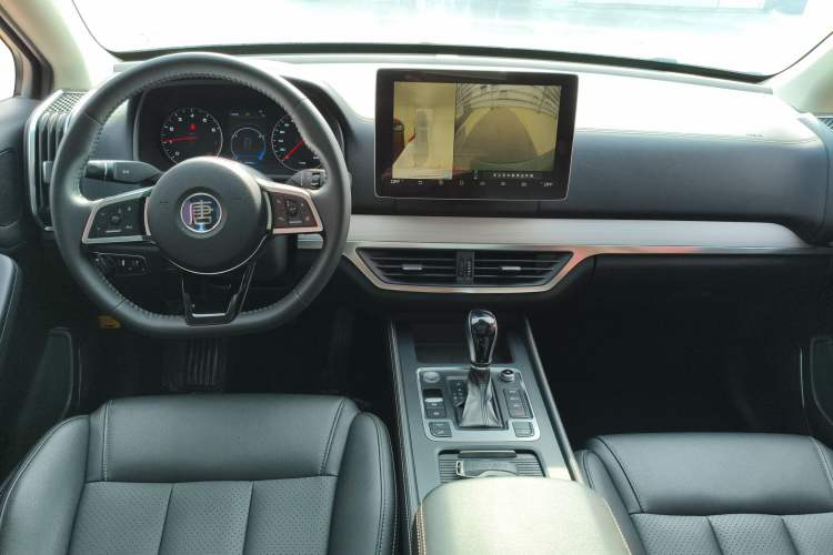 Used BYD Tang 2018 2.0T Automatic Smart Connect Prestige 7-Seater China V Standard