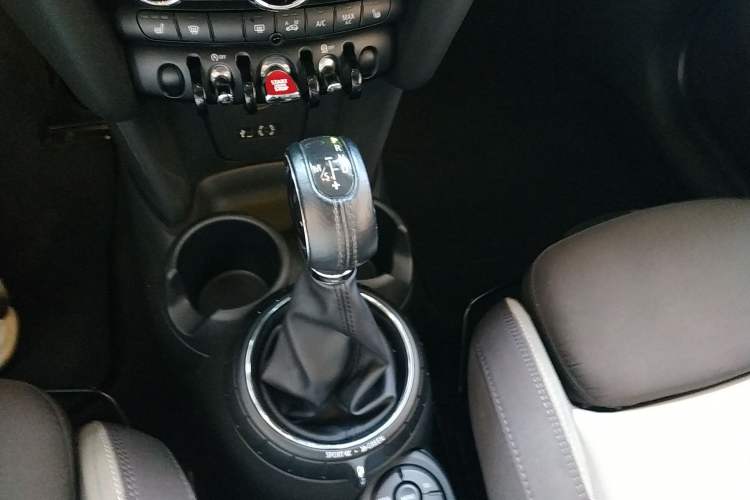 Used  MINI 2014 1.5T COOPER Excitement
