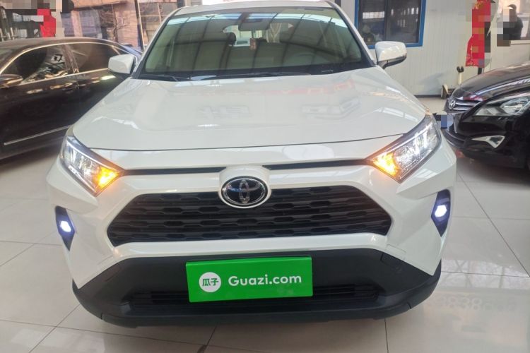 Used Toyota RAV4 2024 2.0L CVT Two-Wheel Drive Urban Edition
